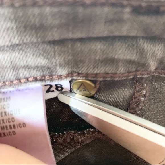 Guess Nicole Skinny Jeggings - Picture 2 of 5